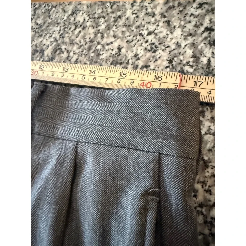 Jos. A. Bank Suit Mens 38R Gray Good Herringbone Wool Blend Two piece